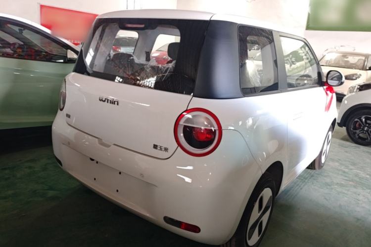 Used CHANGAN NEVO Lumin 2026 Model Treasure Edition 205km Passionate Beige Ningde Rear Right 45 Deg