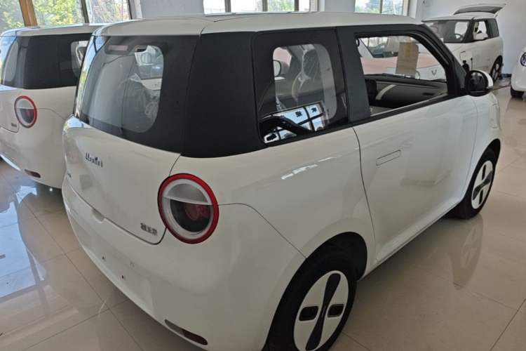 Used CHANGAN NEVO Lumin 2026 Model Treasure Edition 205km Passionate Beige Ningde Rear Right 45 Deg