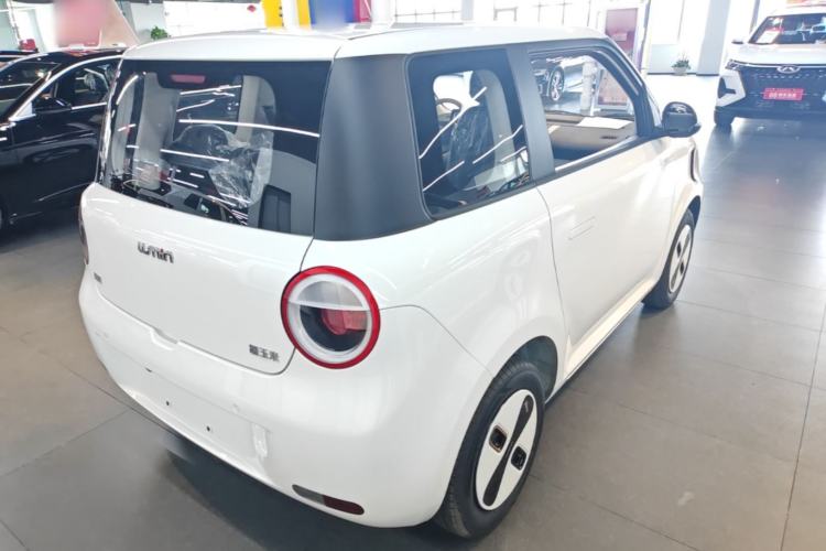 Used CHANGAN NEVO Lumin 2026 Model Treasure Edition 205km Passionate Beige Ningde Rear Right 45 Deg