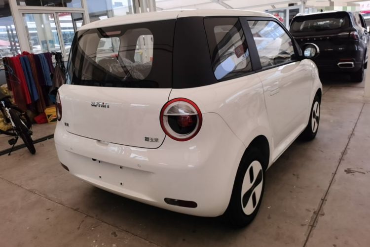 Used CHANGAN NEVO Lumin 2026 Model Treasure Edition 205km Passionate Beige Ningde Rear Right 45 Deg