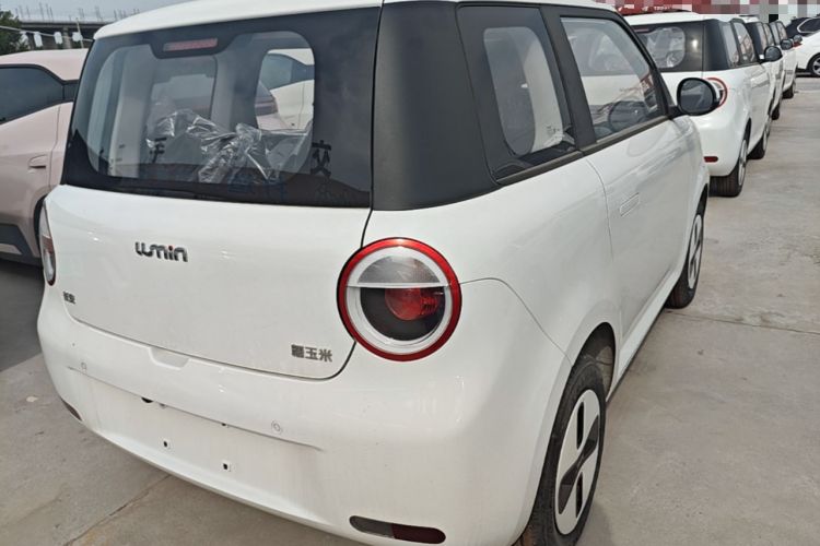 Used CHANGAN NEVO Lumin 2026 Model Treasure Edition 205km Passionate Beige Ningde Rear Right 45 Deg