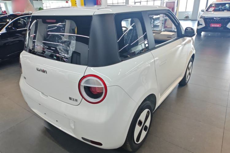 Used CHANGAN NEVO Lumin 2026 Model Treasure Edition 205km Passionate Beige Ningde Rear Right 45 Deg