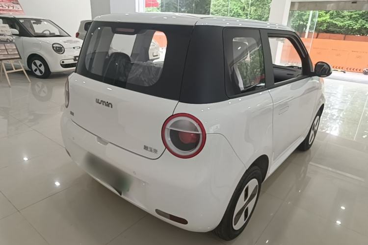 Used CHANGAN NEVO Lumin 2026 Model Treasure Edition 205km Beloved Beige Guoxuan Rear Right 45 Deg