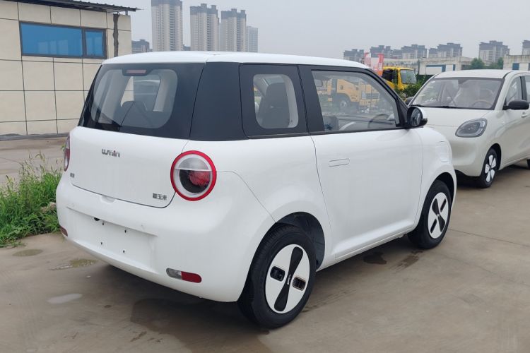 Used CHANGAN NEVO Lumin 2026 Model Treasure Edition 205km Passionate Beige Ningde Rear Right 45 Deg