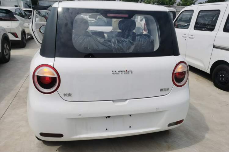 Used CHANGAN NEVO Lumin 2026 Model Treasure Edition 205km Passionate Beige Ningde Rear