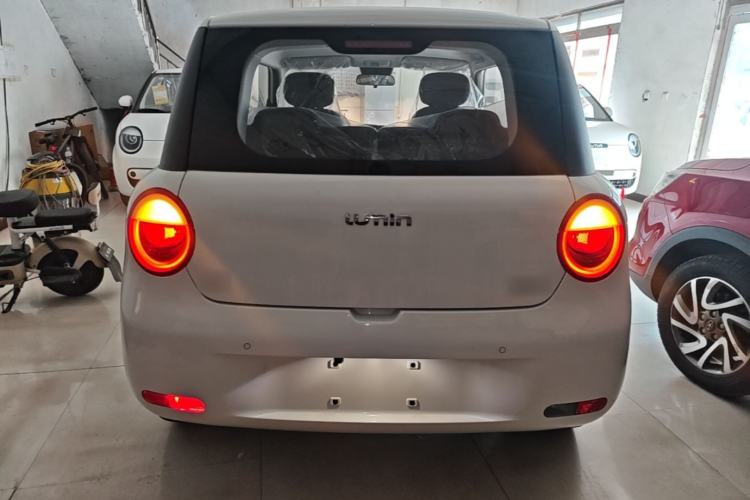 Used CHANGAN NEVO Lumin 2026 Model Treasure Edition 205km Passionate Beige Ningde Rear