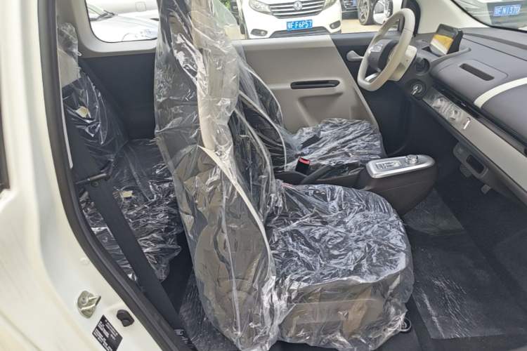 Used CHANGAN NEVO Lumin 2026 Treasure Edition, 205 km Pure Electric, Guoxuan Right Front Seat