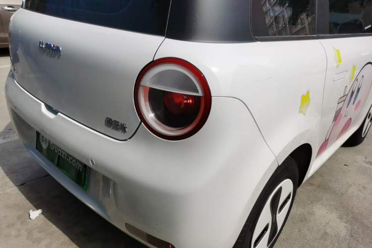 Used CHANGAN NEVO Lumin 2026 Model Treasure Edition 205km Passionate Beige Ningde Right Rear Taillight