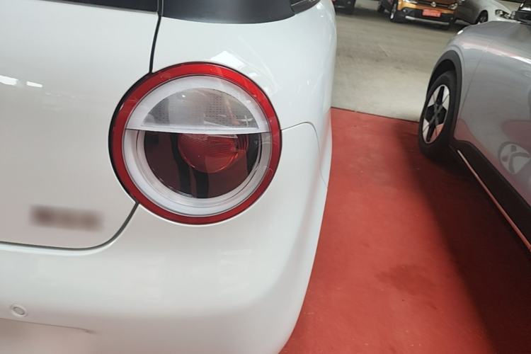 Used CHANGAN NEVO Lumin 2026 Model Treasure Edition 205km Passionate Beige Ningde Right Rear Taillight