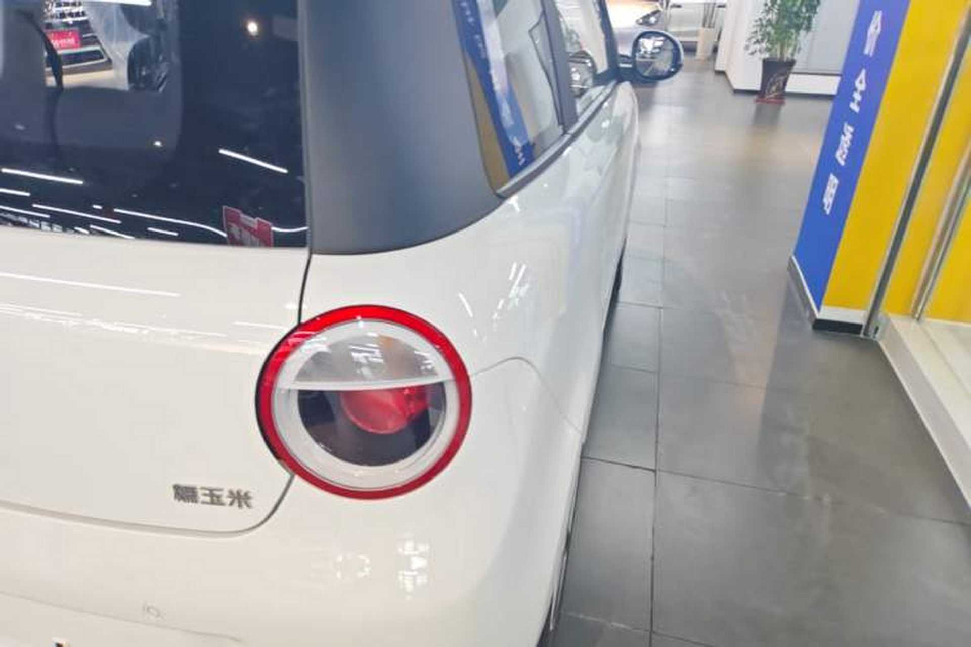 Used CHANGAN NEVO Lumin 2026 Model Treasure Edition 205km Passionate Beige Ningde Right Rear Taillight