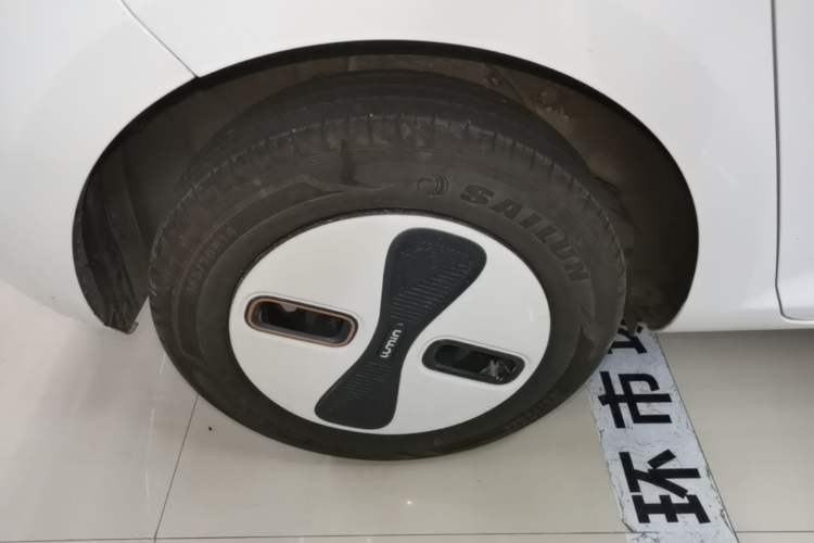 Used CHANGAN NEVO Lumin 2026 Model Treasure Edition 205km Passionate Beige Ningde Right Rear Wheel Hub