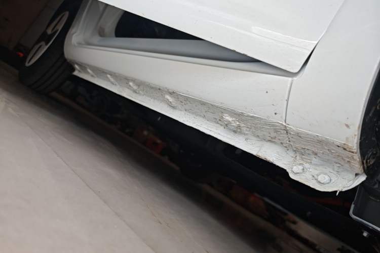 Used CHANGAN NEVO Lumin 2026 Model Treasure Edition 205km Passionate Beige Ningde Right Side Sill