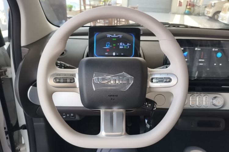 Used CHANGAN NEVO Lumin 2026 Model Treasure Edition 205km Passionate Beige Ningde Steering Wheel