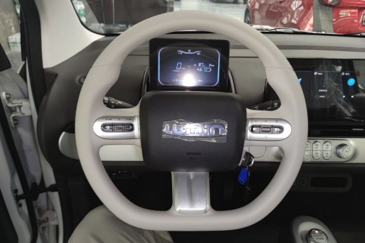 Used CHANGAN NEVO Lumin 2026 Model Treasure Edition 205km Passionate Beige Ningde Steering Wheel