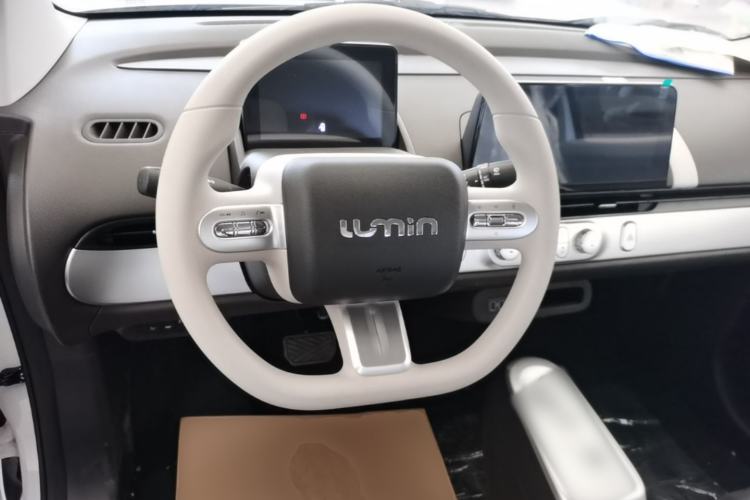 Used CHANGAN NEVO Lumin 2026 Model Treasure Edition 205km Passionate Beige Ningde Steering Wheel