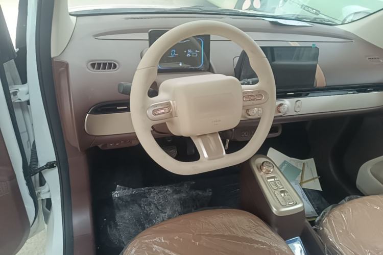 Used CHANGAN NEVO Lumin 2026 Model Treasure Edition 205km Passionate Beige Ningde Steering Wheel