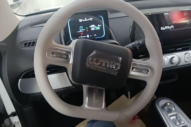 Used CHANGAN NEVO Lumin 2026 Model Treasure Edition 205km Passionate Beige Ningde Steering Wheel