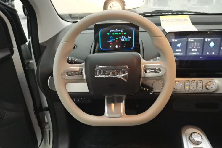 Used CHANGAN NEVO Lumin 2026 Model Treasure Edition 205km Passionate Beige Ningde Steering Wheel