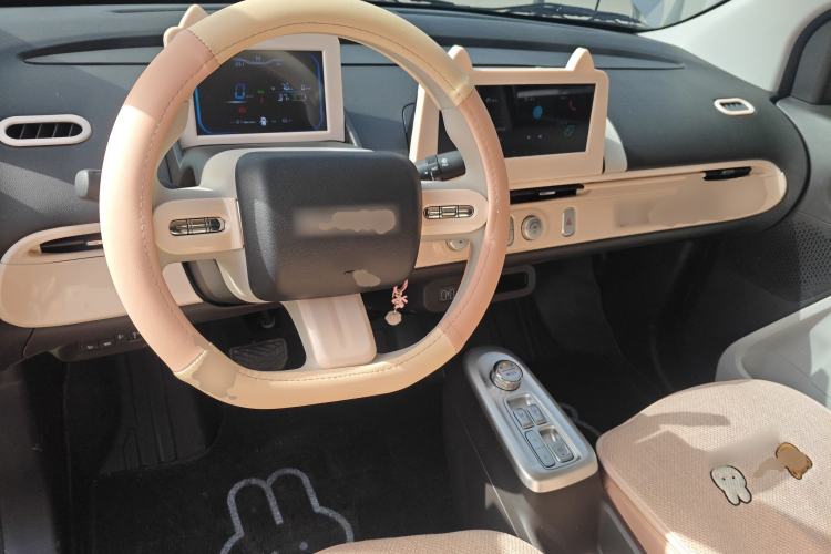 Used CHANGAN NEVO Lumin 2026 Model Treasure Edition 205km Passionate Beige Ningde Steering Wheel