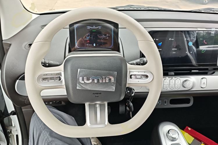 Used CHANGAN NEVO Lumin 2026 Model Treasure Edition 205km Passionate Beige Ningde Steering Wheel