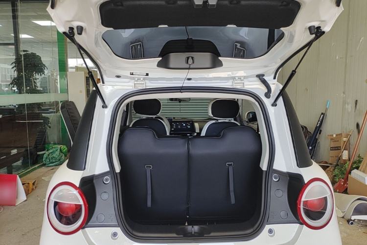 Used CHANGAN NEVO Lumin 2026 Model Treasure Edition 301km Cherished Beige Ningde Trunk
