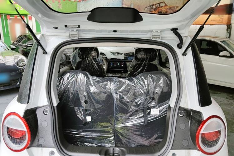 Used CHANGAN NEVO Lumin 2026 Model Treasure Edition 205km Passionate Beige Ningde Trunk