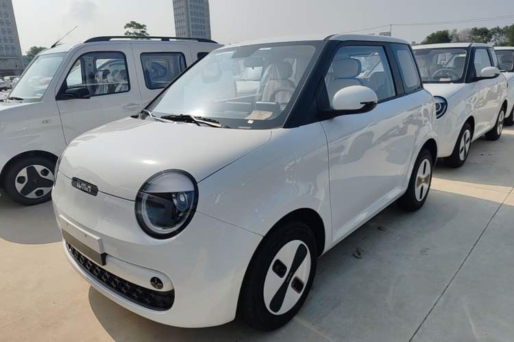 Used CHANGAN NEVO Lumin 2026 Model Treasure Edition 205km Passionate Beige Ningde Guazi used car, China used car export, Used car for sale, Used cars, Cheapest cars for sale