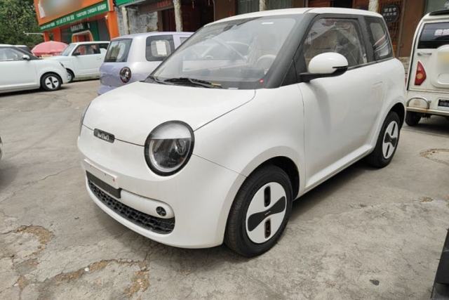 Used CHANGAN NEVO Lumin 2026 Model Treasure Edition 205km Passionate Beige Ningde
