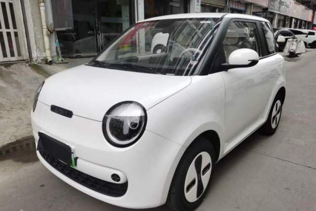 Used CHANGAN NEVO Lumin 2026 Model Treasure Edition 205km Passionate Beige Ningde
