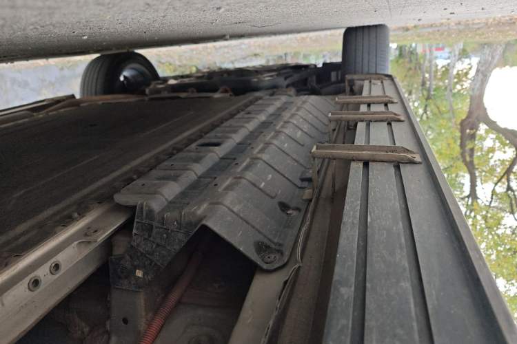 Used CHANGAN NEVO Q05 2023 125 Max Chassis Rear Left