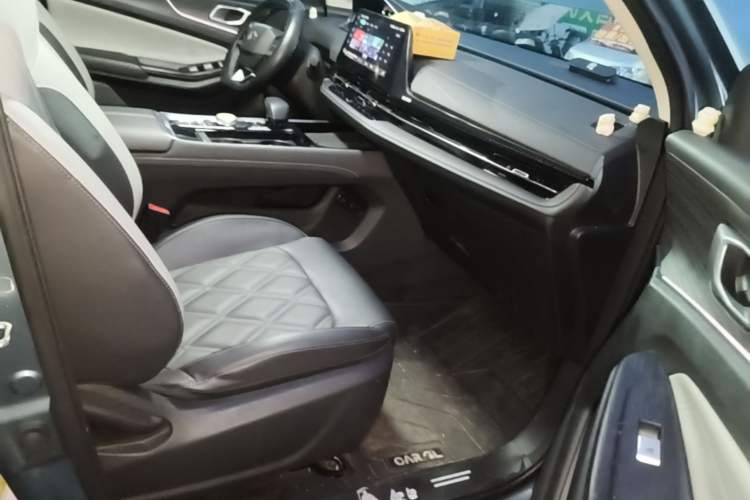 Used CHANGAN NEVO Q05 2023 60 Pro Right Front Seat