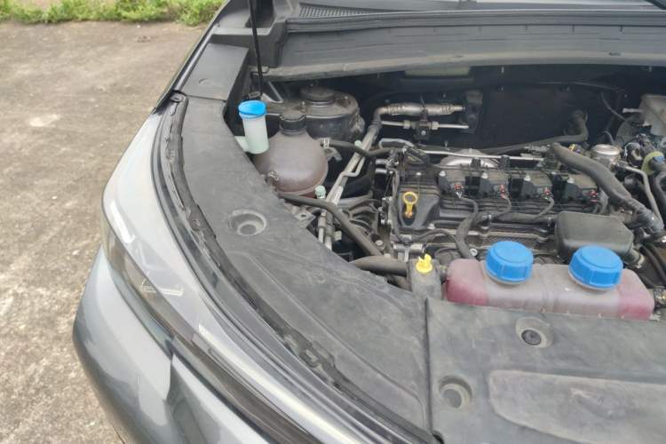 Used CHANGAN NEVO Q05 2023 125 Pro Engine Bay Right