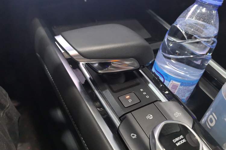 Used CHANGAN NEVO Q05 2023 125 Max Gear Lever