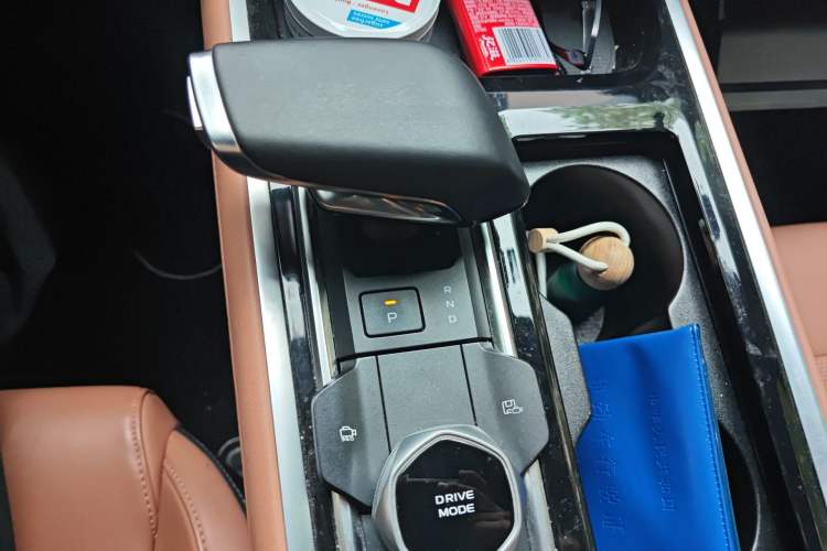 Used CHANGAN NEVO Q05 2023 60 Pro Gear Lever
