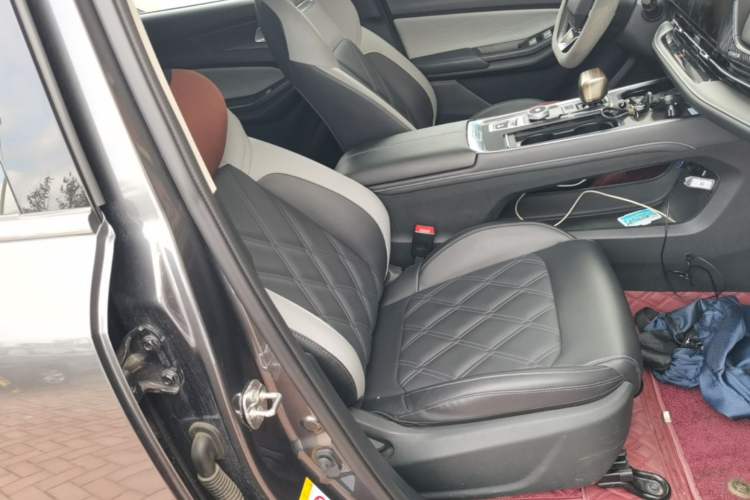Used CHANGAN NEVO Q05 2023 125 Pro Right Front Seat