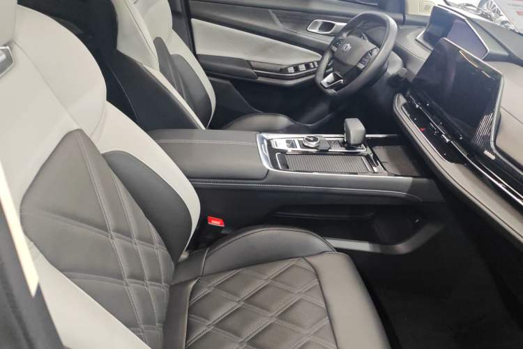 Used CHANGAN NEVO Q05 2023 125 Pro Right Front Seat