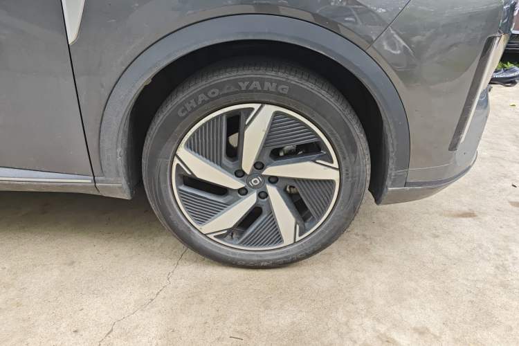 Used CHANGAN NEVO Q05 2023 60 Pro Right Front Wheel Hub