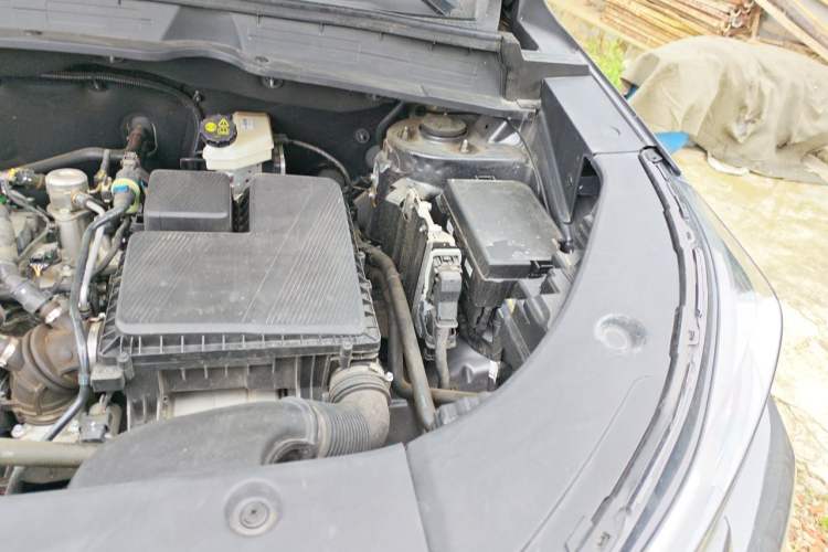 Used CHANGAN NEVO Q05 2023 125 Air Engine Bay Left