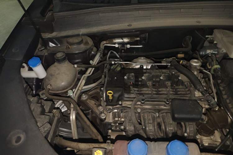 Used CHANGAN NEVO Q05 2023 125 Pro Engine Bay Right