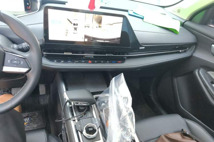 Used CHANGAN NEVO Q05 2023 125 Pro Audio And AC Panel