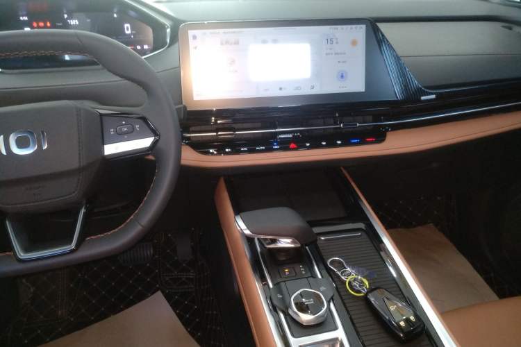 Used CHANGAN NEVO Q05 2023 60 Pro Audio And AC Panel