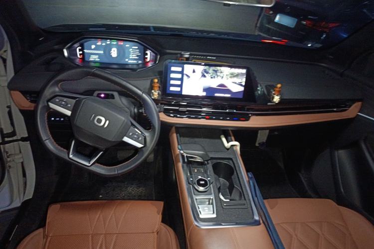 Used CHANGAN NEVO Q05 2023 125 Max Center Console
