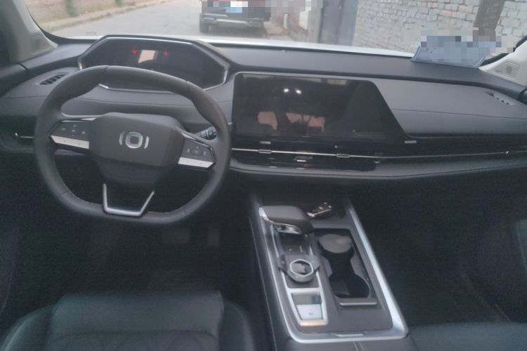 Used CHANGAN NEVO Q05 2023 125 Pro Center Console