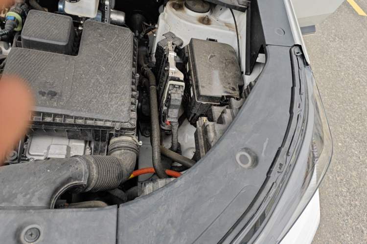 Used CHANGAN NEVO Q05 2023 125 Pro Engine Bay Left
