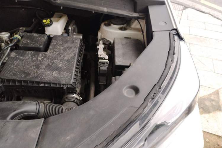 Used CHANGAN NEVO Q05 2023 125 Pro Engine Bay Left