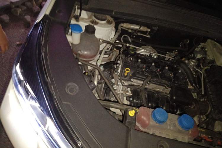 Used CHANGAN NEVO Q05 2023 125 Max Engine Bay Right