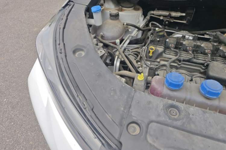 Used CHANGAN NEVO Q05 2023 60 Pro Engine Bay Right