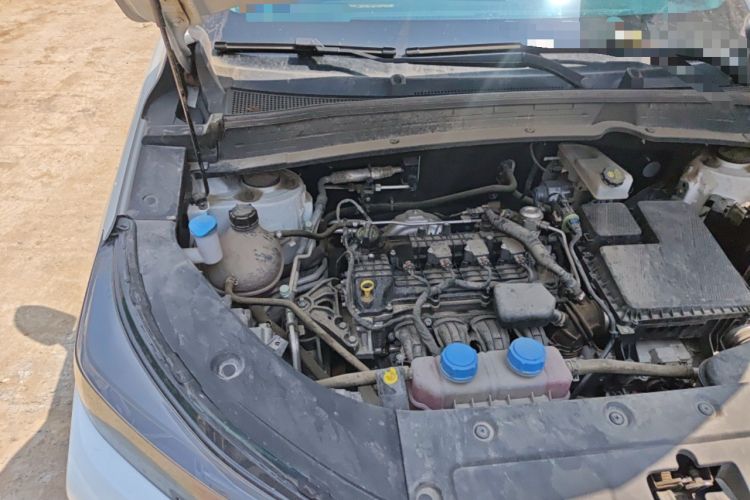Used CHANGAN NEVO Q05 2023 125 Pro Engine Bay Right