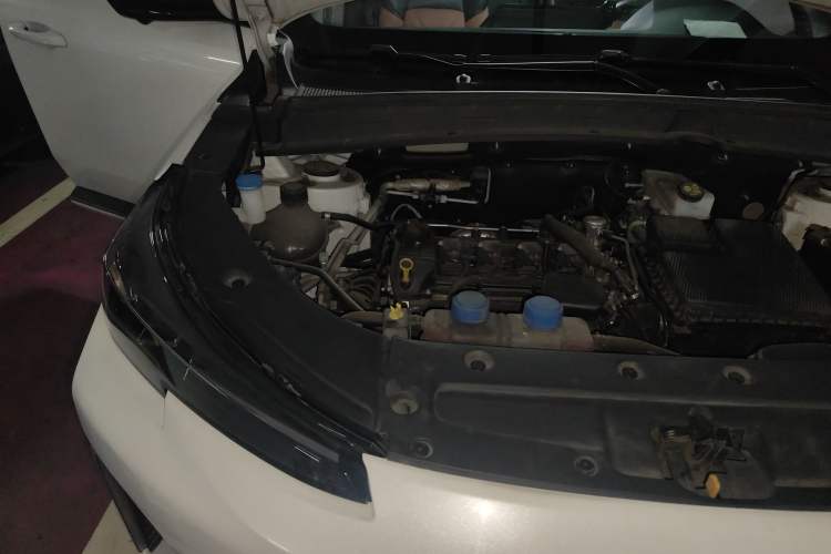 Used CHANGAN NEVO Q05 2023 125 Pro Engine Bay Right