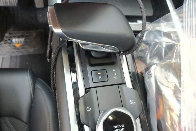 Used CHANGAN NEVO Q05 2023 125 Pro Gear Lever
